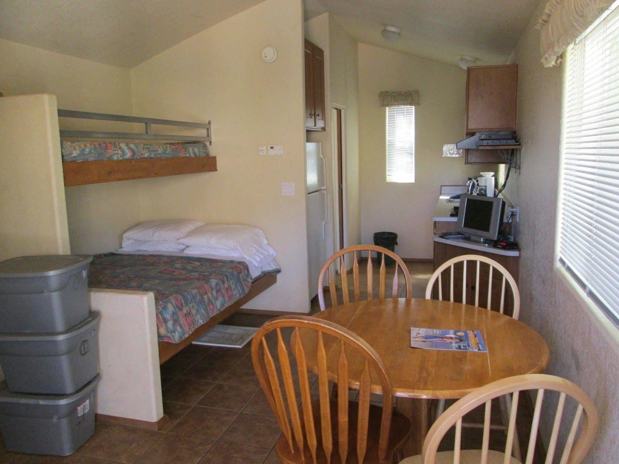 Rancho Oso Rv & Camping Resort Goleta Exteriér fotografie